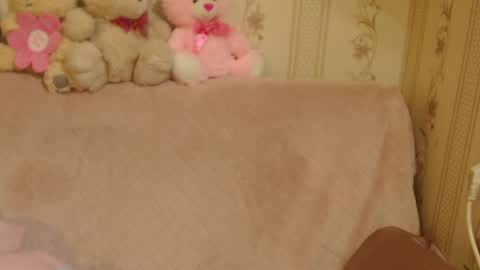 say meow and send tip  online show from 04.28.26