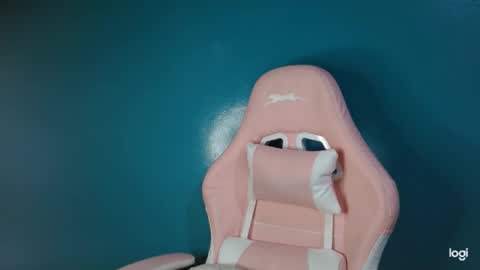 Snapshot of candymilfff chatting on 01.17.26 candymilfff online show from 01.17.26