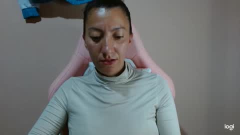 Snapshot of candymilfff chatting on 03.06.26 candymilfff online show from 03.06.26