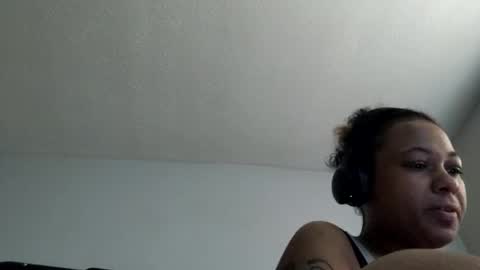Snapshot of candyredxo2024 chatting on 07.25.26 candyredxo2024 online show from 07.25.26