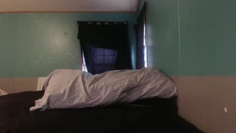 Snapshot of candyshop2024 chatting on 09.15.25 candyshop2024 online show from 09.15.25