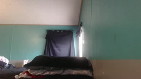 Snapshot of candyshop2024 chatting on 09.17.25 candyshop2024 online show from 09.17.25