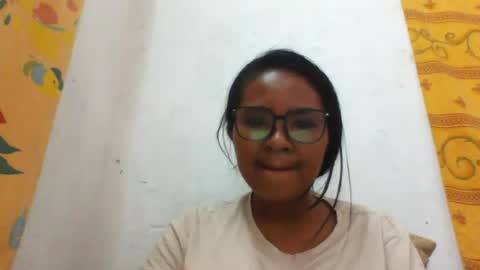 Snapshot of candysourensx chatting on 06.18.26 CandySourensx online show from 06.18.26