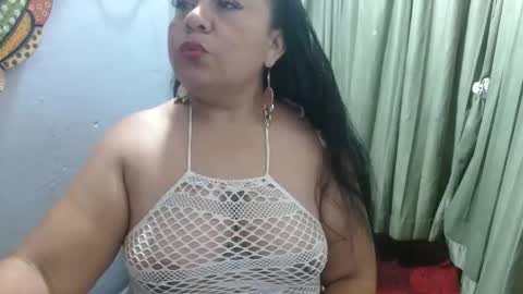 Snapshot of canelacollins chatting on 01.16.26 CanelaCollins online show from 01.16.26