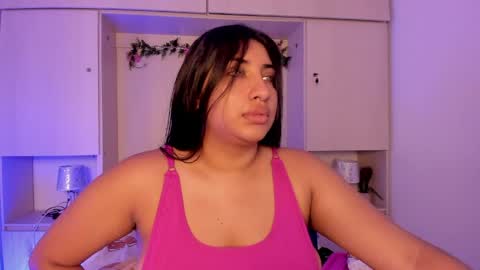 GABRIELA LOPEZ online show from 05.02.26