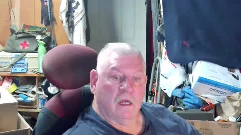 canoelicker69 online show from 09.09.25