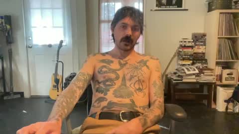 cantleavethehouse online show from 01.10.25