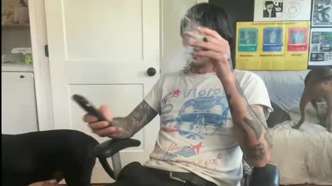 cantleavethehouse online show from 02.01.26