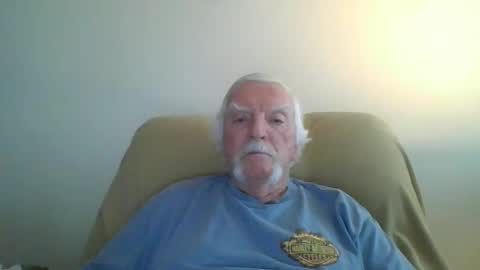 Snapshot of capecod21 chatting on 02.17.25 capecod21 online show from 02.17.25