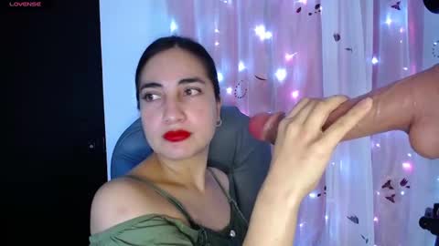 Snapshot of capricornio_16 chatting on 02.17.25 CAPRICORNIO online show from 02.17.25