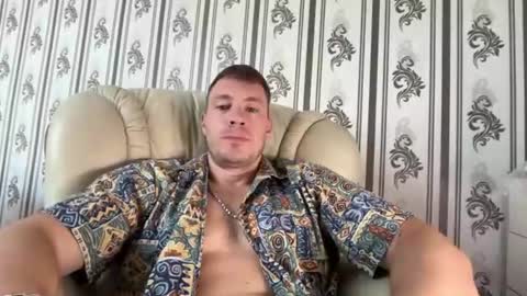 Snapshot of capt_oliver chatting on 07.14.26 follow my twitter online show from 07.14.26