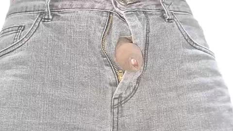 Snapshot of captain_juicyprecum chatting on 02.04.25 captian juicyprecum online show from 02.04.25