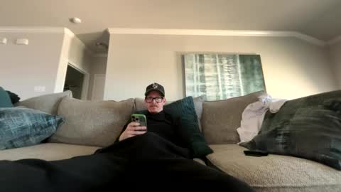 Snapshot of captaincumgun chatting on 03.22.26 Captaincumgun online show from 03.22.26