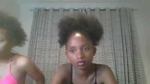 Snapshot of carababey chatting on 02.16.25 carababey online show from 02.16.25