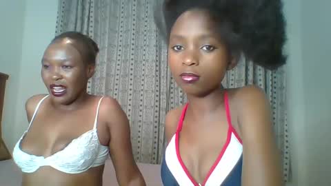 Snapshot of carababey chatting on 02.23.25 carababey online show from 02.23.25