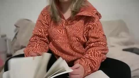 Cara Bou online show from 02.23.26