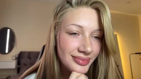 Stella online show from 02.05.26