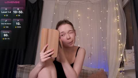 Snapshot of caramelangels chatting on 02.16.26 Viola Marika and Visma online show from 02.16.26