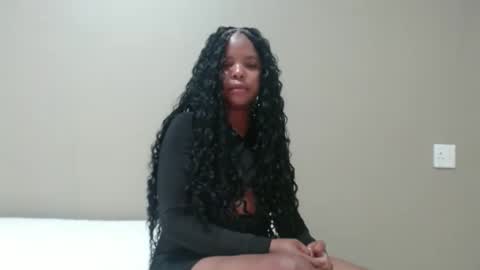 fifi online show from 03.04.26