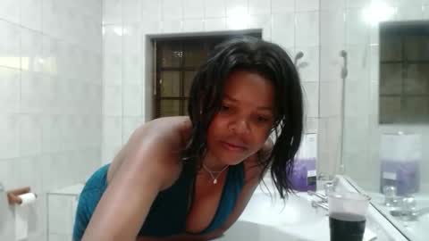 fifi online show from 04.12.26