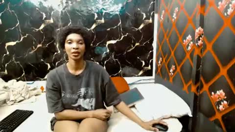 Snapshot of caramelminxx_ chatting on 07.12.26 caramelminxx_ online show from 07.12.26