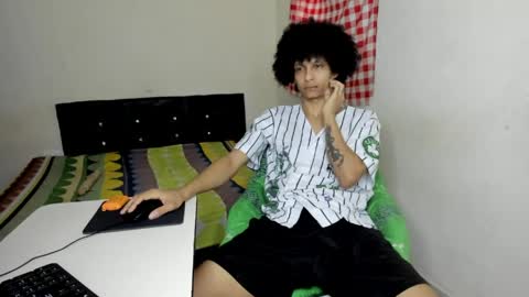 Carlos and Cristian  online show from 05.12.26