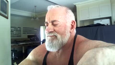 Snapshot of carey888 chatting on 11.08.25 C A Rey online show from 11.08.25