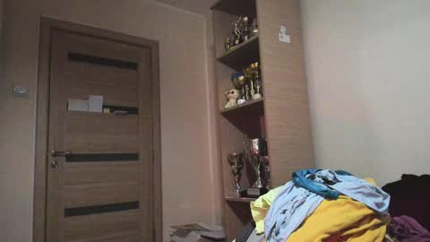 Snapshot of carin_the_body chatting on 01.24.25 Laz online show from 01.24.25