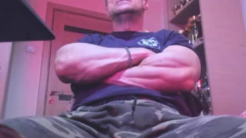 Laz online show from 05.04.26