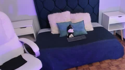 CARINA  online show from 11.01.25