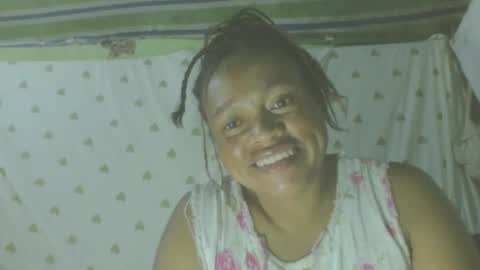 Snapshot of carinesexy69 chatting on 03.03.26 carinesexy69 online show from 03.03.26