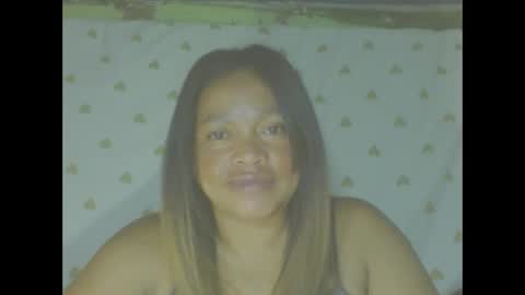 Snapshot of carinesexy69 chatting on 03.15.26 carinesexy69 online show from 03.15.26