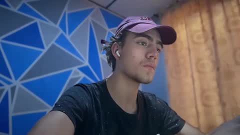 Snapshot of carl_gibson chatting on 09.08.25 carl_gibson online show from 09.08.25