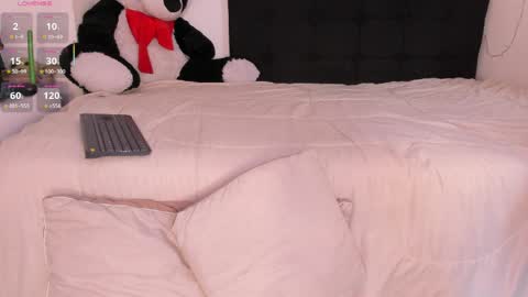 Snapshot of carla_smith__ chatting on 03.26.26 Carla online show from 03.26.26