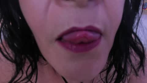 Carla online show from 05.05.26