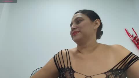 Snapshot of carlaantonellii chatting on 05.14.26 carlaantonellii online show from 05.14.26