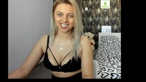 CarlaStaceFun online show from 04.27.26