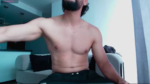 Snapshot of carlbadams96 chatting on 10.12.25 sebasfit online show from 10.12.25