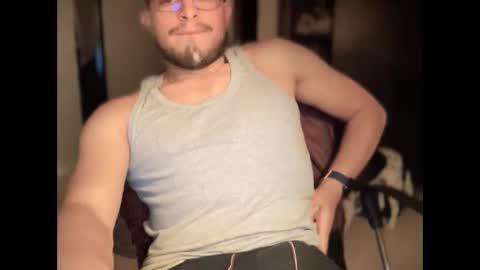 Snapshot of carlcarlinches4 chatting on 02.20.25 carlcarlinches4 online show from 02.20.25