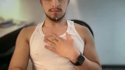 Snapshot of carlcarlinches4 chatting on 12.03.25 carlcarlinches4 online show from 12.03.25