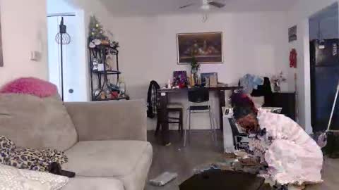 Snapshot of carliecreams chatting on 01.14.26 Carlie online show from 01.14.26