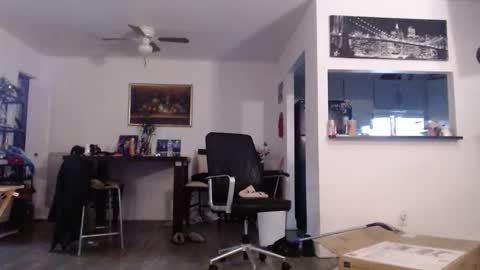 Snapshot of carliecreams chatting on 01.16.26 Carlie online show from 01.16.26