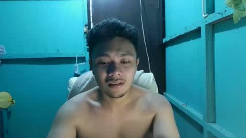 Snapshot of carlo_loverboy chatting on 12.16.24 carlo_loverboy online show from 12.16.24