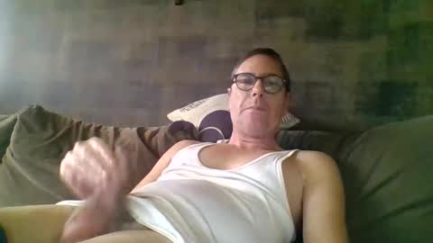Snapshot of carlonebraska112233 chatting on 04.22.26 carlonebraska112233 online show from 04.22.26