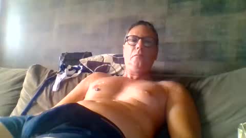 Snapshot of carlonebraska112233 chatting on 07.12.26 carlonebraska112233 online show from 07.12.26