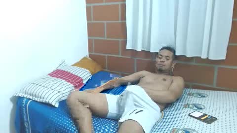 Snapshot of carlos_pinga chatting on 02.15.26 CARLOS PINGA online show from 02.15.26