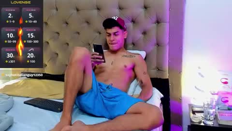 Snapshot of carloshero69 chatting on 01.18.26 carloshero69 online show from 01.18.26