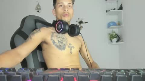 carlossmi01 online show from 01.08.26