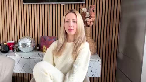 Snapshot of carlosyagoudaef chatting on 02.16.26 Aurora online show from 02.16.26