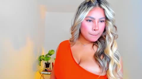 Andrea online show from 12.31.24